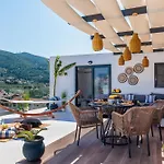 To Nissi Tatil Evi