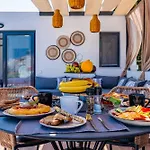 To Nissi Tatil Evi