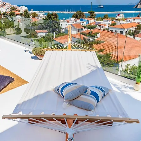 To Nissi Skopelos Town