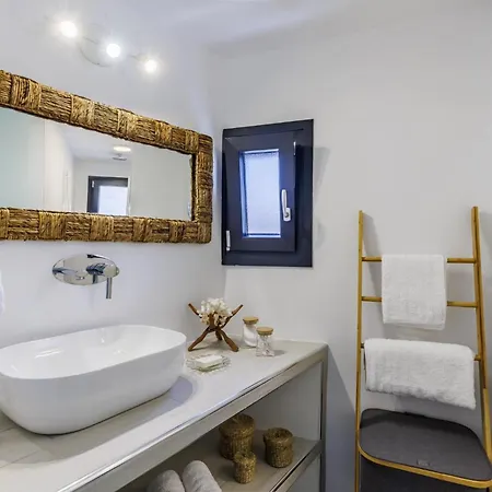 Holiday home To Nissi