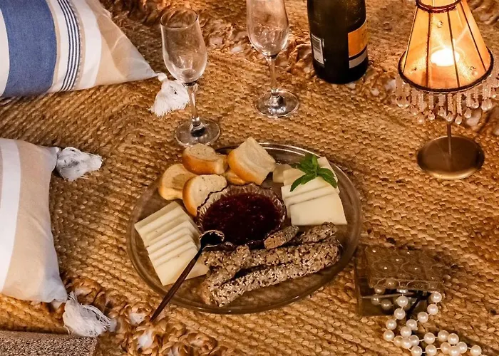 To Nissi 度假居 斯科派洛斯