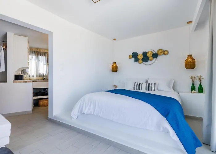 To Nissi Holiday home *