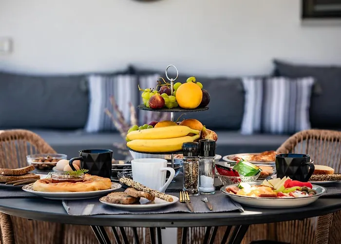 度假居 To Nissi 斯科派洛斯