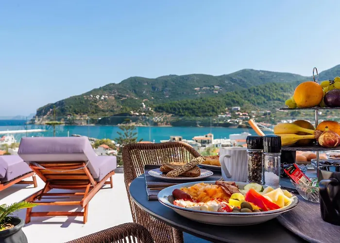 To Nissi Holiday home